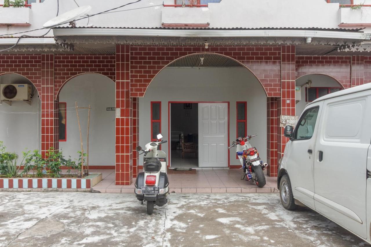 Koolkost Syariah Near Ayani Mega Mall Pontianak Exterior photo