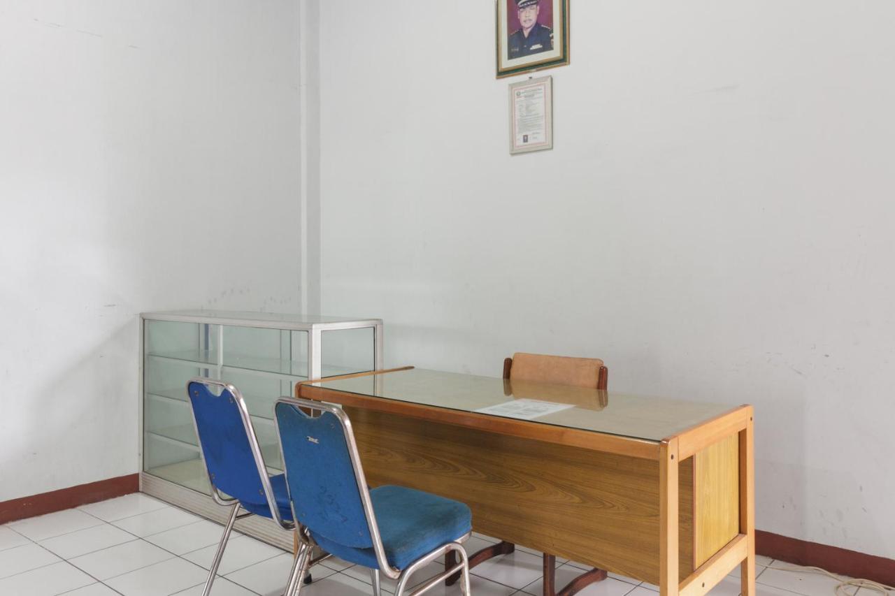 Koolkost Syariah Near Ayani Mega Mall Pontianak Exterior photo